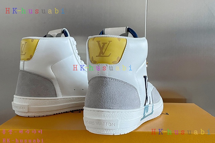 NEW 루이비통 스니커즈 신상 LV 114349