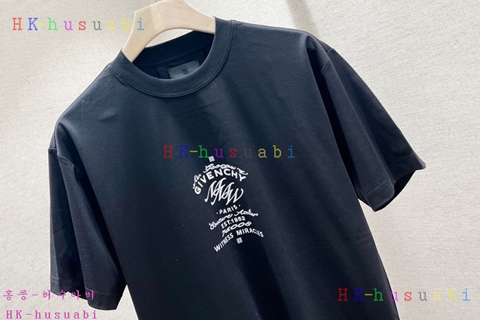 NEW 지방시 반팔티 신상 GV 3429923