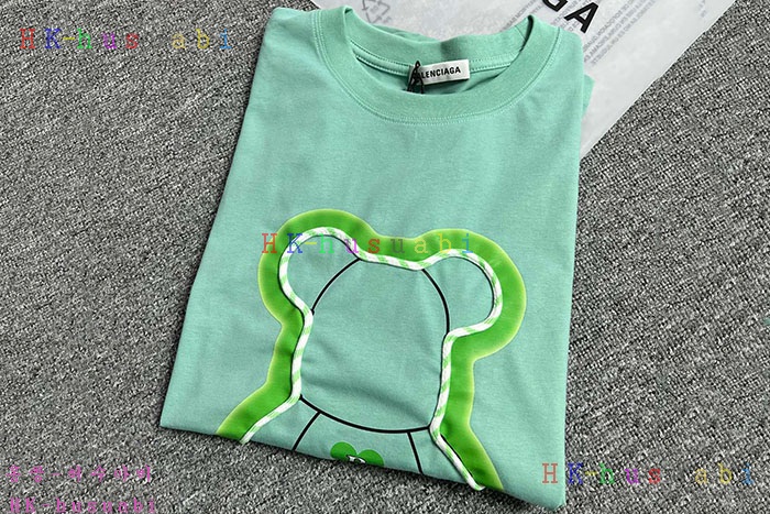 NEW 발렌시아가 반팔티 신상 B 877759