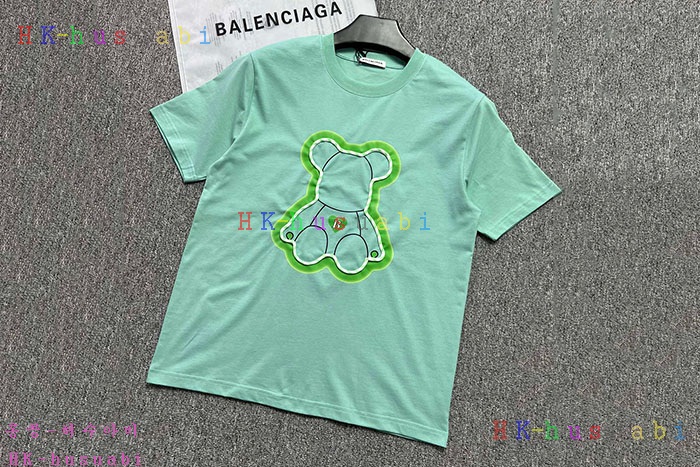 NEW 발렌시아가 반팔티 신상 B 877759