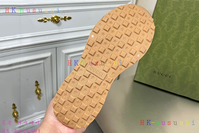NEW 구찌 스니커즈 신상 GU 252550