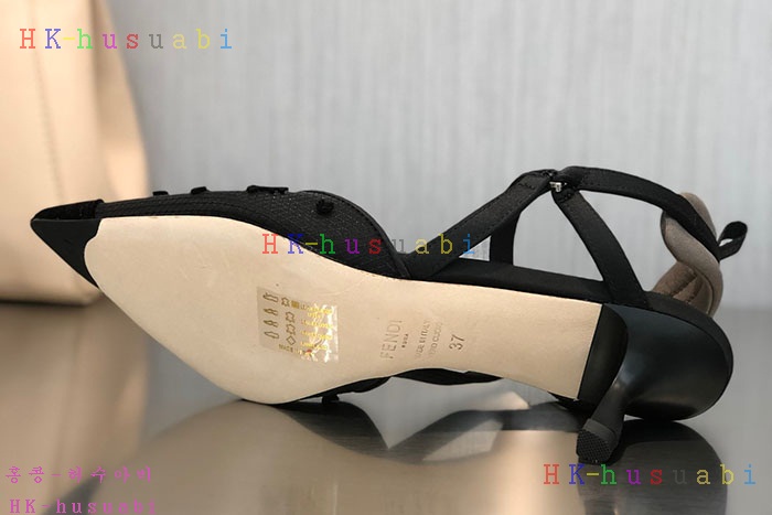 NEW 펜디 신발 신상 FD 556661