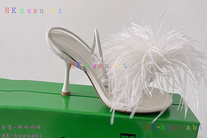 NEW 보테가베네타 샌들 신상 BV 885804