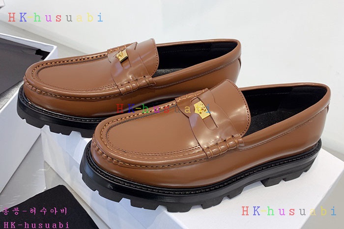 NEW 셀린느 로퍼 신상 C 558221