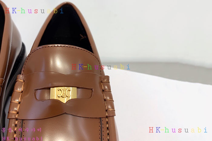 NEW 셀린느 로퍼 신상 C 558221