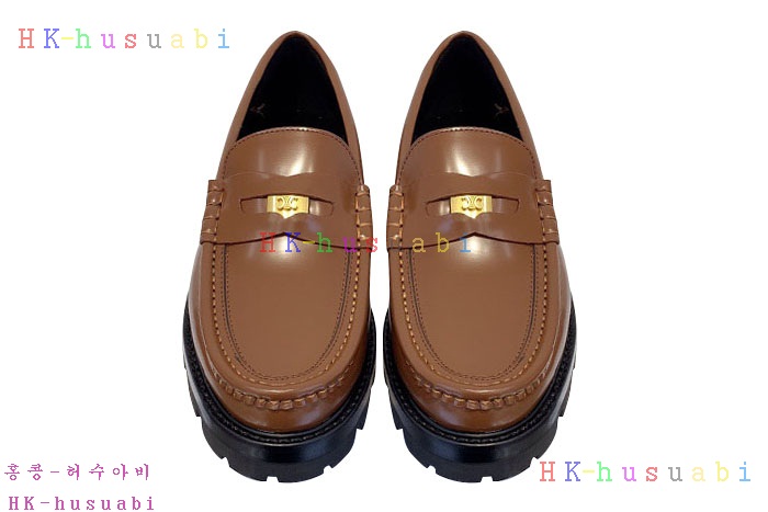 NEW 셀린느 로퍼 신상 C 558221