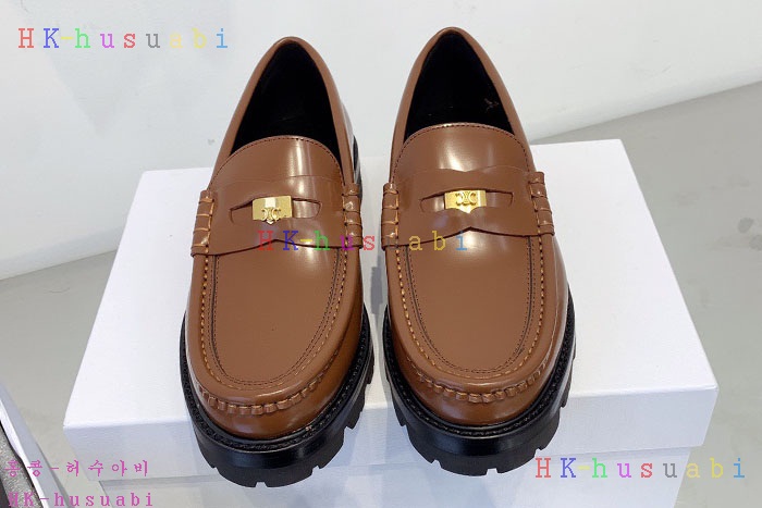 NEW 셀린느 로퍼 신상 C 558221