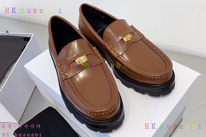 NEW 셀린느 로퍼 신상 C 558221