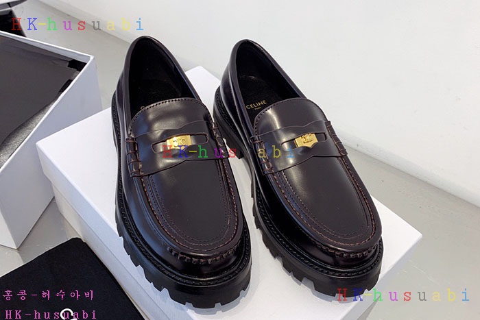 NEW 셀린느 로퍼 신상 C 558222