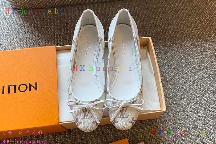 NEW 루이비통 신발 신상 LV 1125013