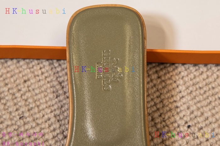 NEW 에르메스 샌들 신상 H 2425021