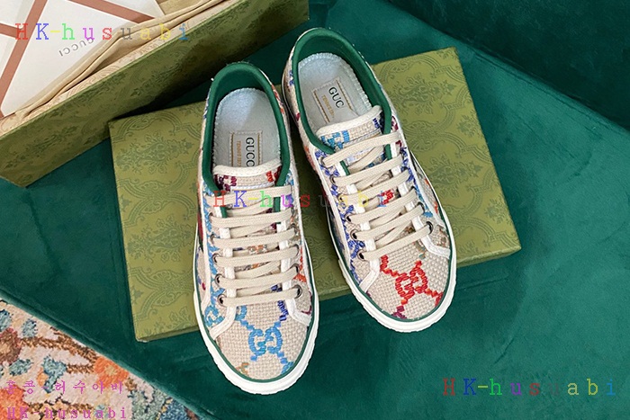 NEW 구찌 스니커즈 신상 GU 5332503