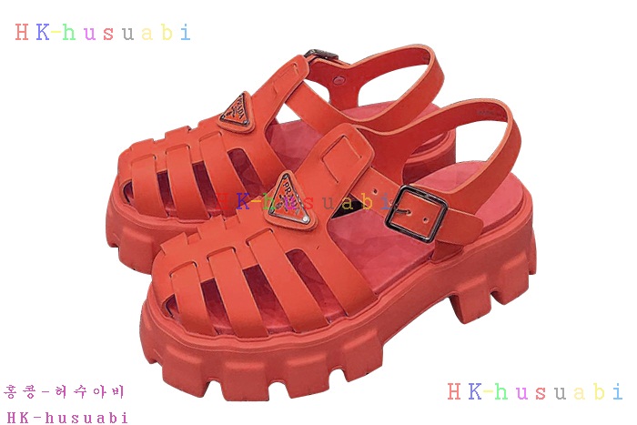 NEW 프라다 샌들 신상 P 7140444