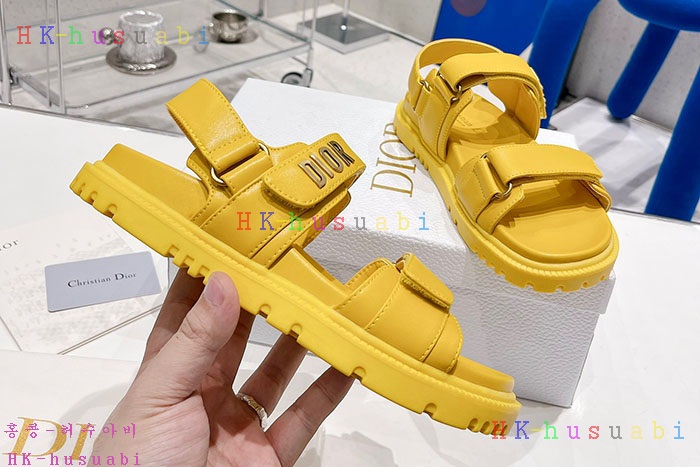 NEW 디올 샌들 신상 DR 810441