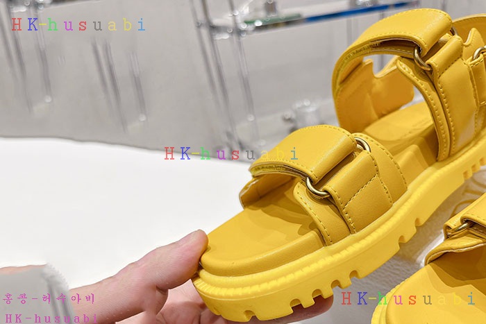 NEW 디올 샌들 신상 DR 810441