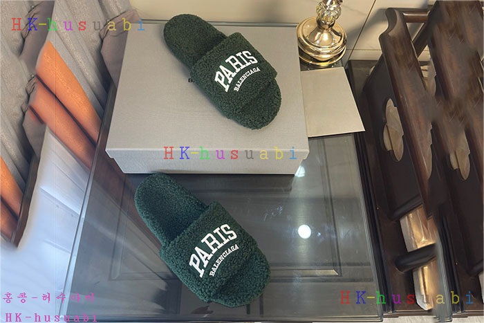 NEW 발렌시아가 신발 신상 B 555225