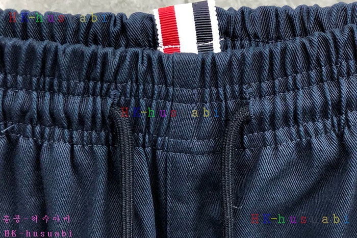 NEW 톰브라운 반바지 신상 TB 1352602