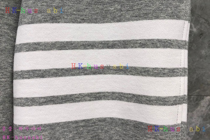 NEW 톰브라운 반바지 신상 TB 1352609
