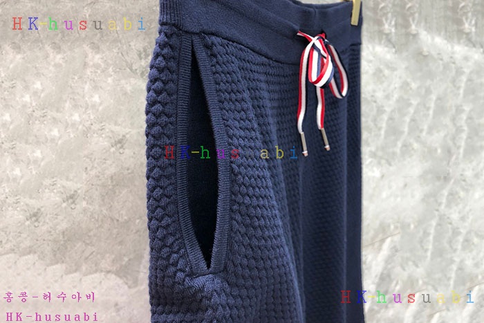 NEW 톰브라운 반바지 신상 TB 1352553