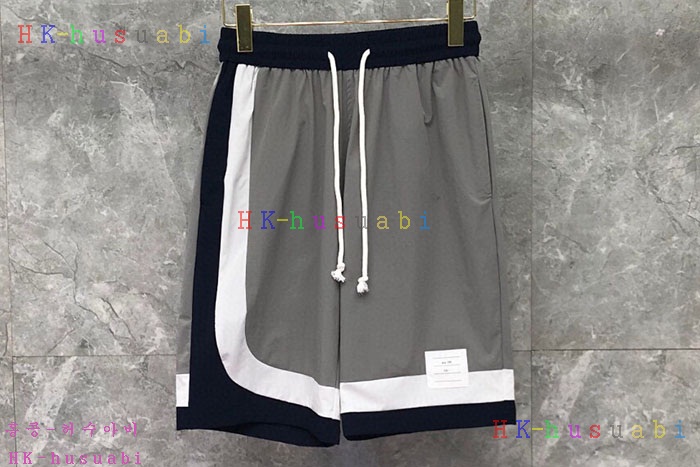 NEW 톰브라운 반바지 신상 TB 1352556