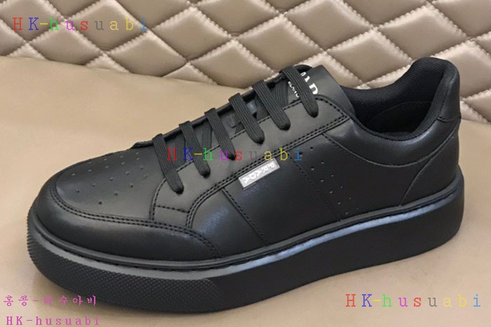 NEW 프라다 스니커즈 신상 P 2423350