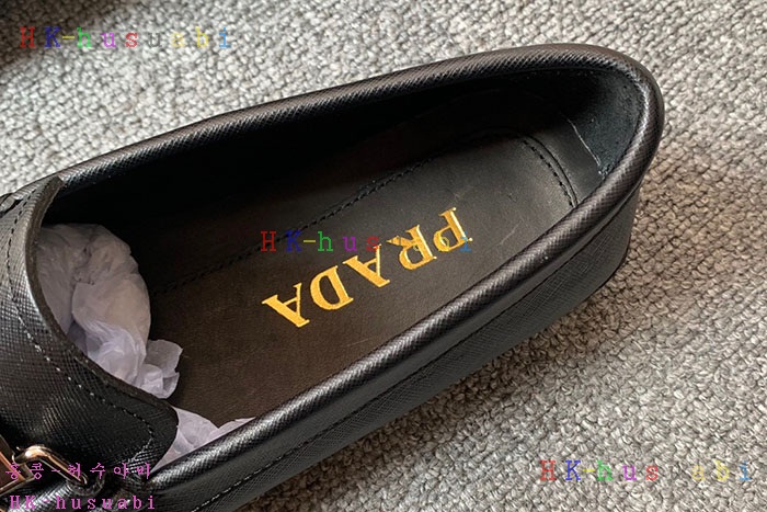 NEW 프라다 신발 신상 P 245536