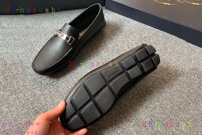 NEW 프라다 신발 신상 P 245536