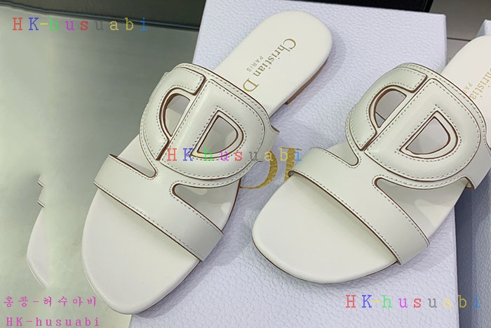 NEW 디올 샌들 신상 DR 555111