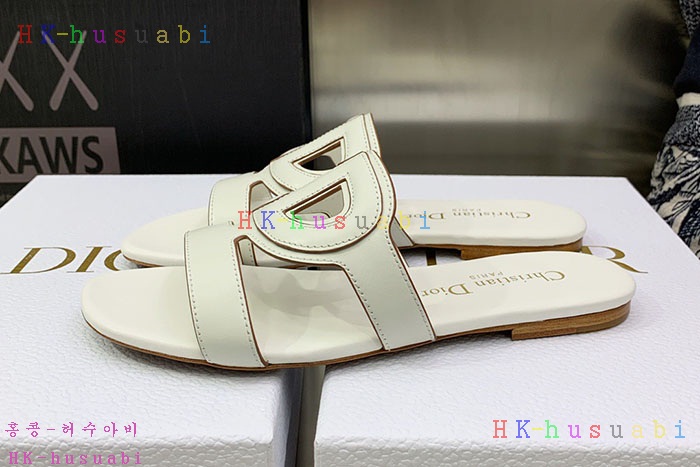 NEW 디올 샌들 신상 DR 555111
