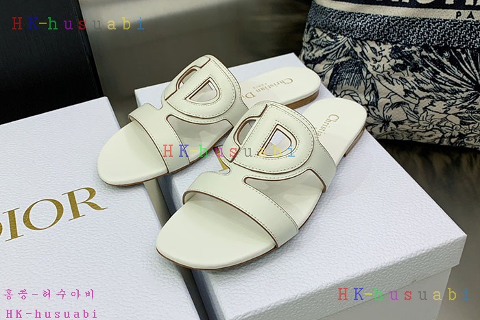 NEW 디올 샌들 신상 DR 555111