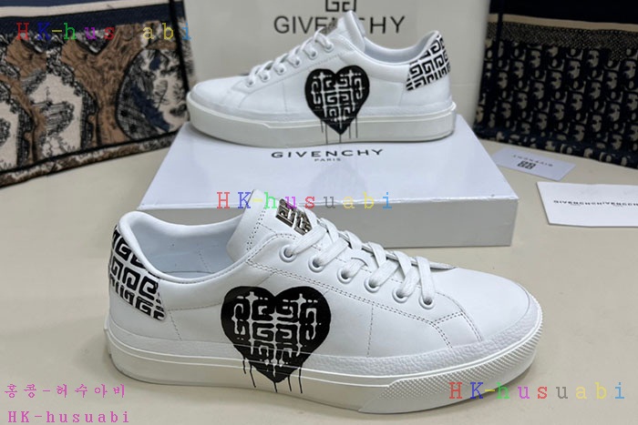 NEW 지방시 신발 신상 GV 88568