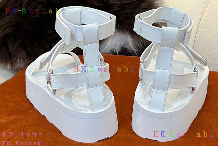 NEW 에르메스 신발 신상  H 553302