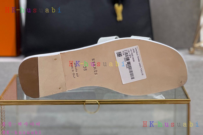 NEW 에르메스 신발 신상  H 5528408
