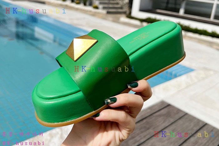 NEW 발렌티노 샌들 신상 V 556041