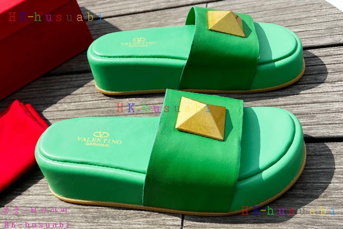 NEW 발렌티노 샌들 신상 V 556041