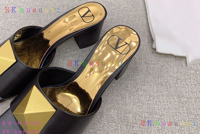 NEW 발렌티노 샌들 신상 V 558002