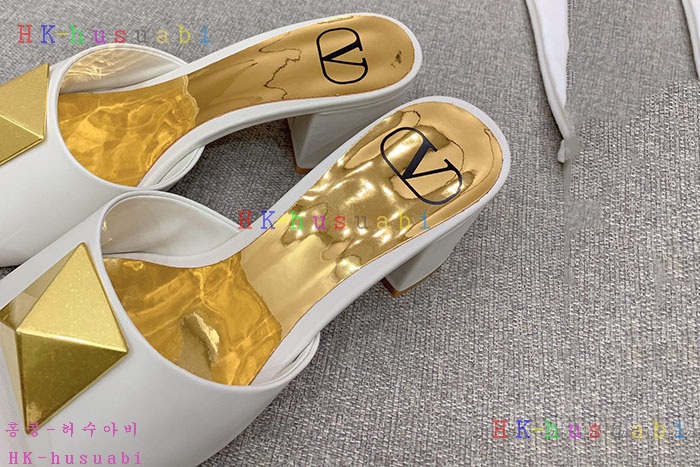 NEW 발렌티노 샌들 신상 V 558003