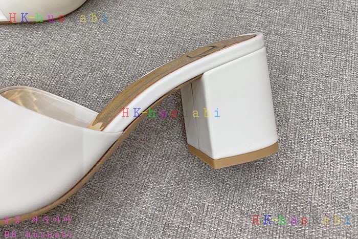 NEW 발렌티노 샌들 신상 V 558003