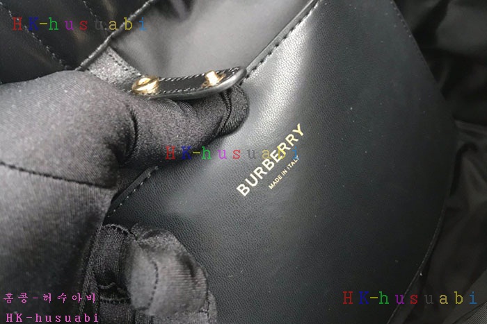 ★미러급★버버리 미디엄 퀼팅 롤라 쇼퍼 백 80490591