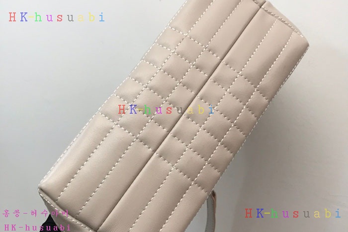★미러급★버버리 스몰 퀼팅  소프트 롤라 백 80462271