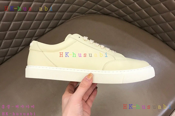 NEW 버버리 스니커즈 신상 BB 669221