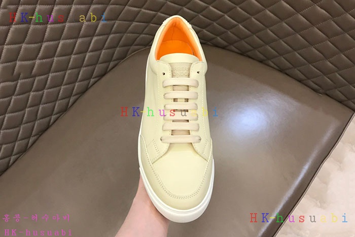 NEW 버버리 스니커즈 신상 BB 669221