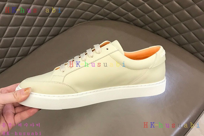 NEW 버버리 스니커즈 신상 BB 669221