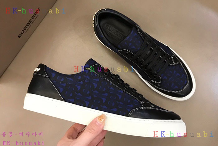 NEW 버버리 스니커즈 신상 BB 669222