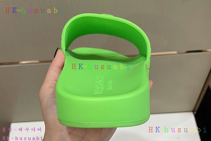 NEW 베르사체 신발 신상 V 555241