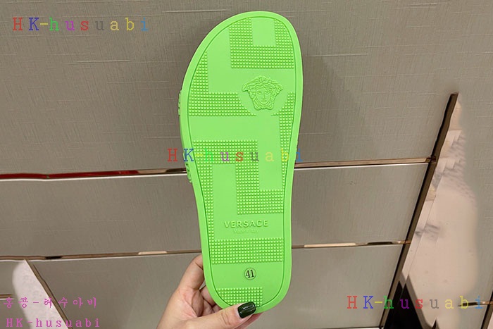 NEW 베르사체 신발 신상 V 555241