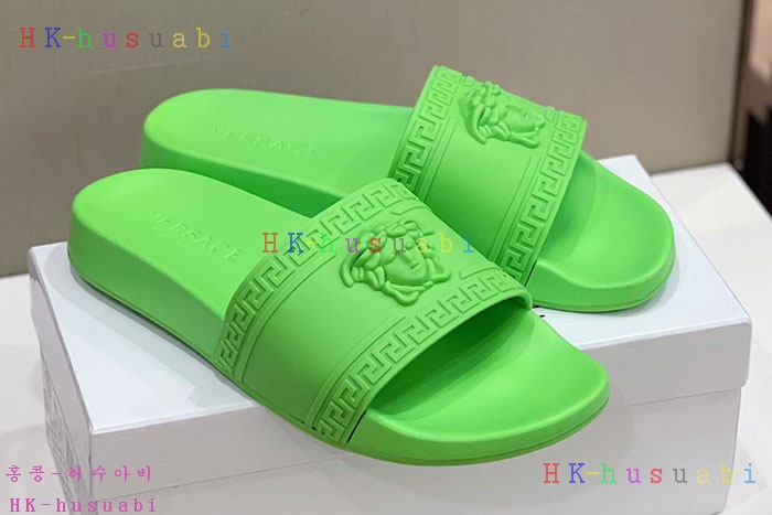 NEW 베르사체 신발 신상 V 555241