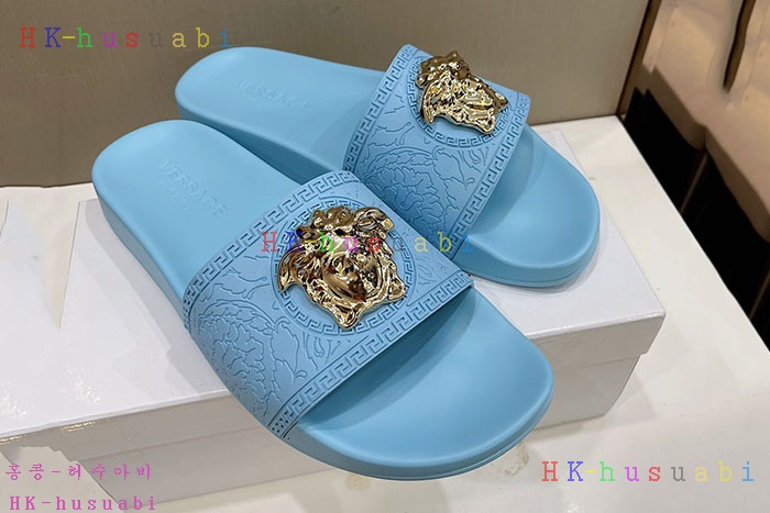 NEW 베르사체 신발 신상 V 555247