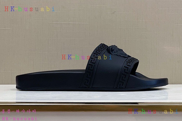 NEW 베르사체 신발 신상 V 555240