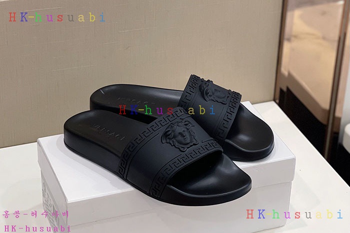 NEW 베르사체 신발 신상 V 555240